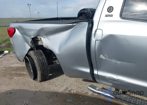 2013 Toyota Tundra Grade 5.7L V8 из США, поврежденный, VIN 5TFRY5F13DX142272